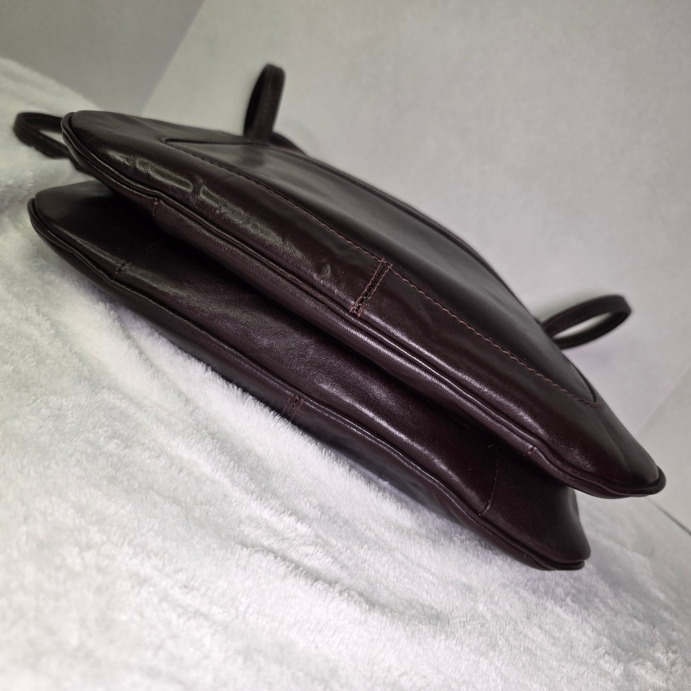 Macy's Vintage Dark Brown Genuine Leather Shoulder Bag Made in Uruguay Zip Top - Picture 2 of 14